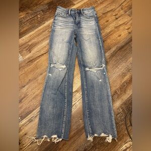 Buckle Black // size 26 x 32 // women’s straight cut